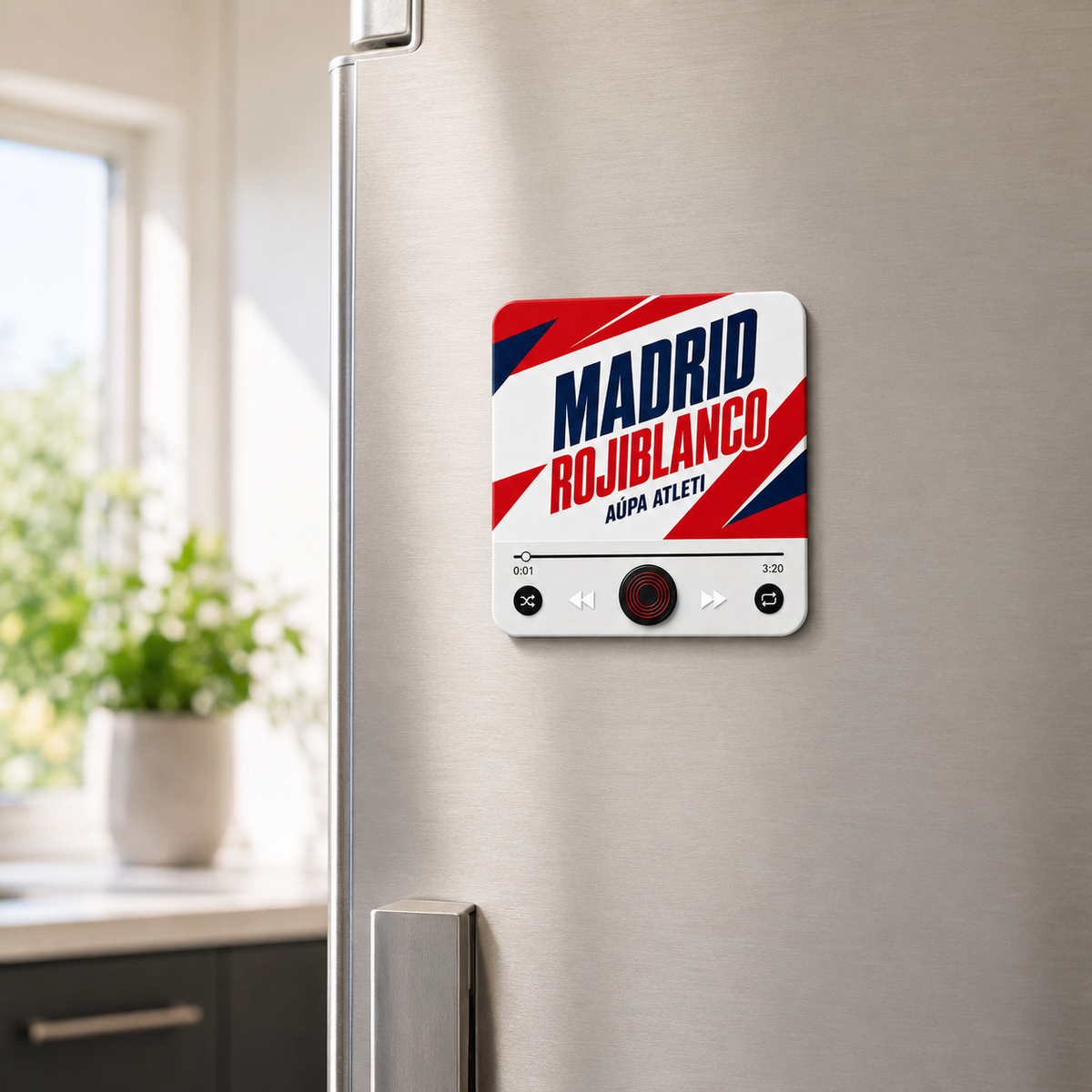 Aimant sonore football Madrid Rojiblanco — sur réfrigérateur